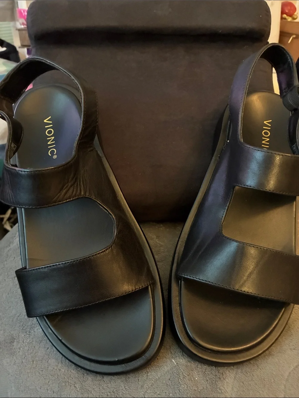 NWOT Vionic Madera Women’s Slingback Black Leather 2Strap orthotic Sandals